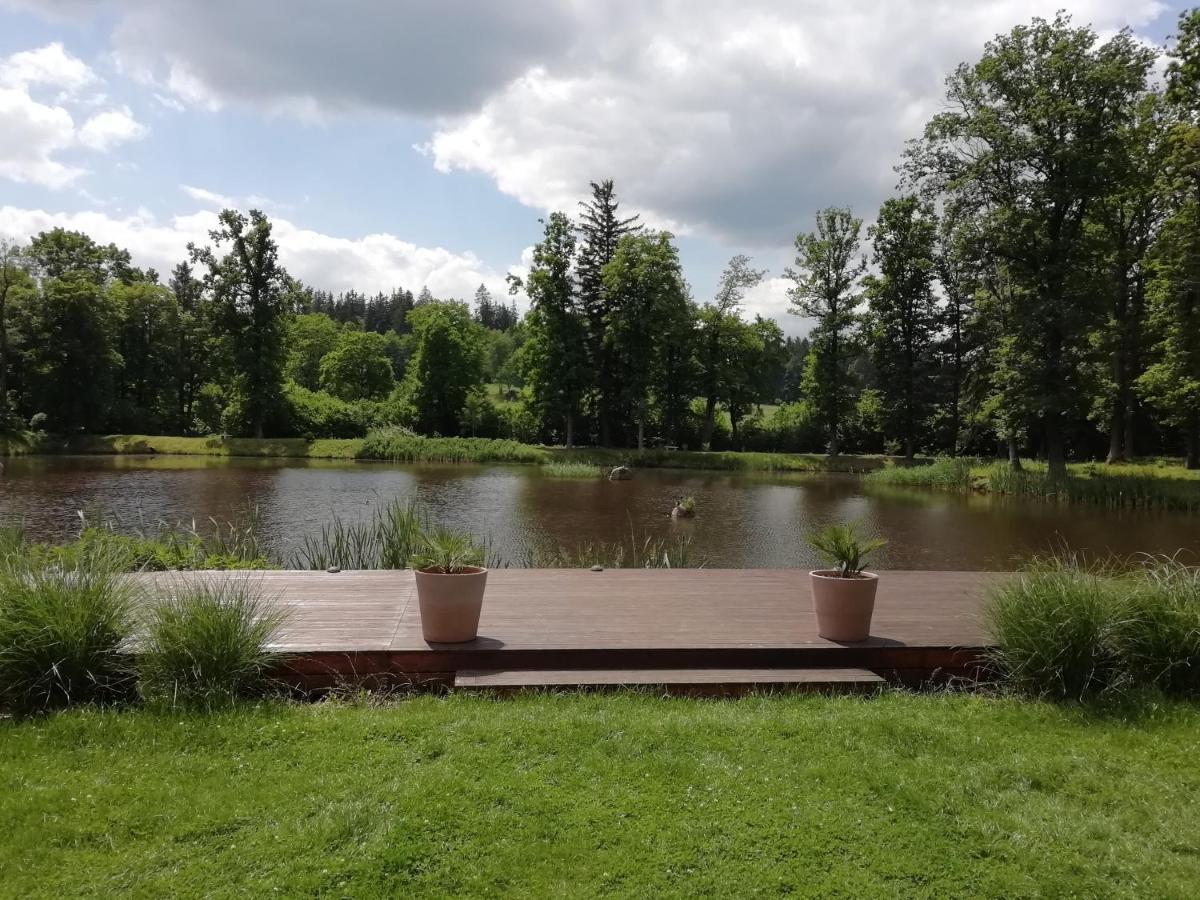 Zamek Karpniki Schloss Fischbach Lomnica  Exterior photo